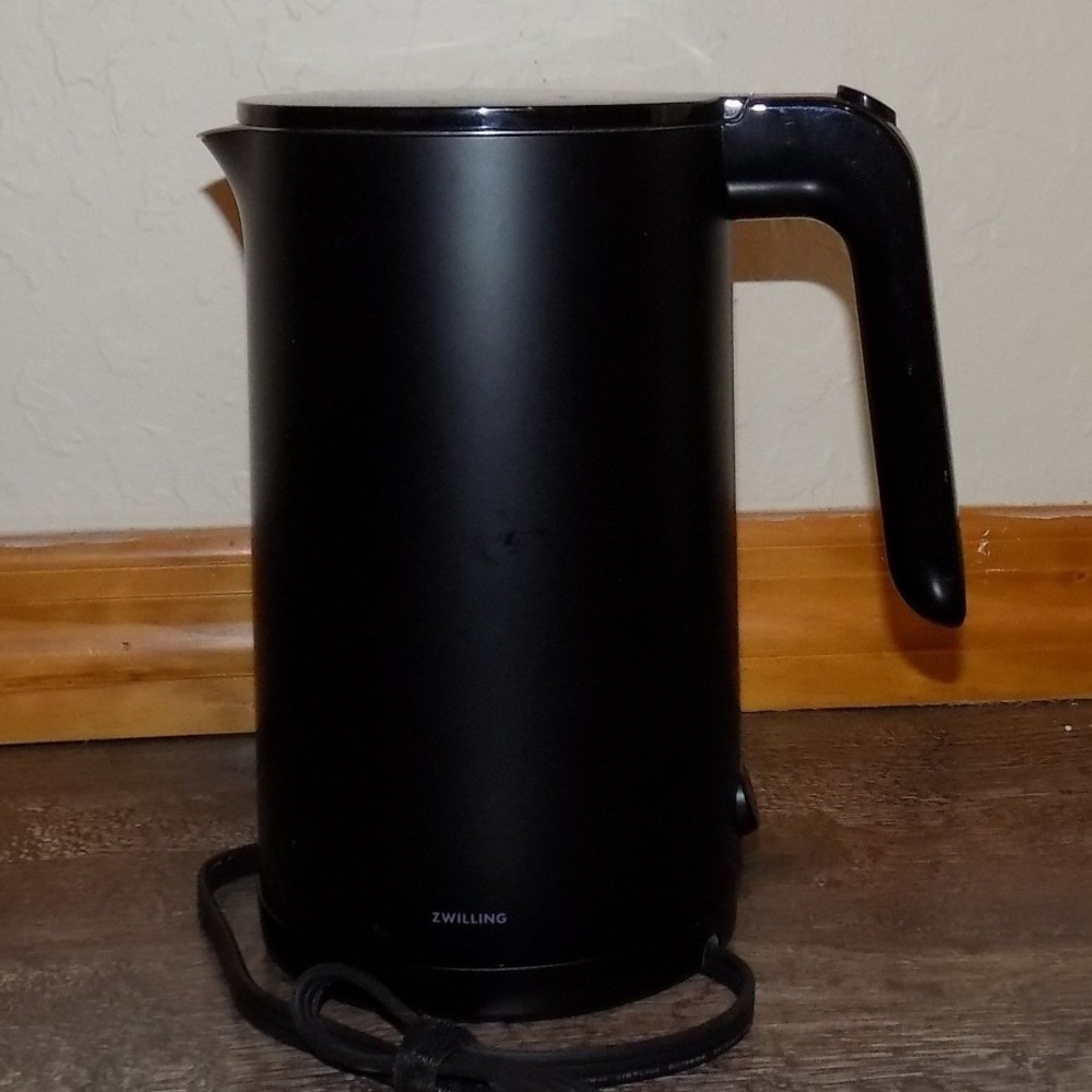 Zwilling Enfinigy Electric Kettle Matte Black 1.5L Good Stainless Steel Interior